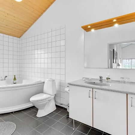 בית נופש 3 Bedroom Beautiful In Nørre Nebel